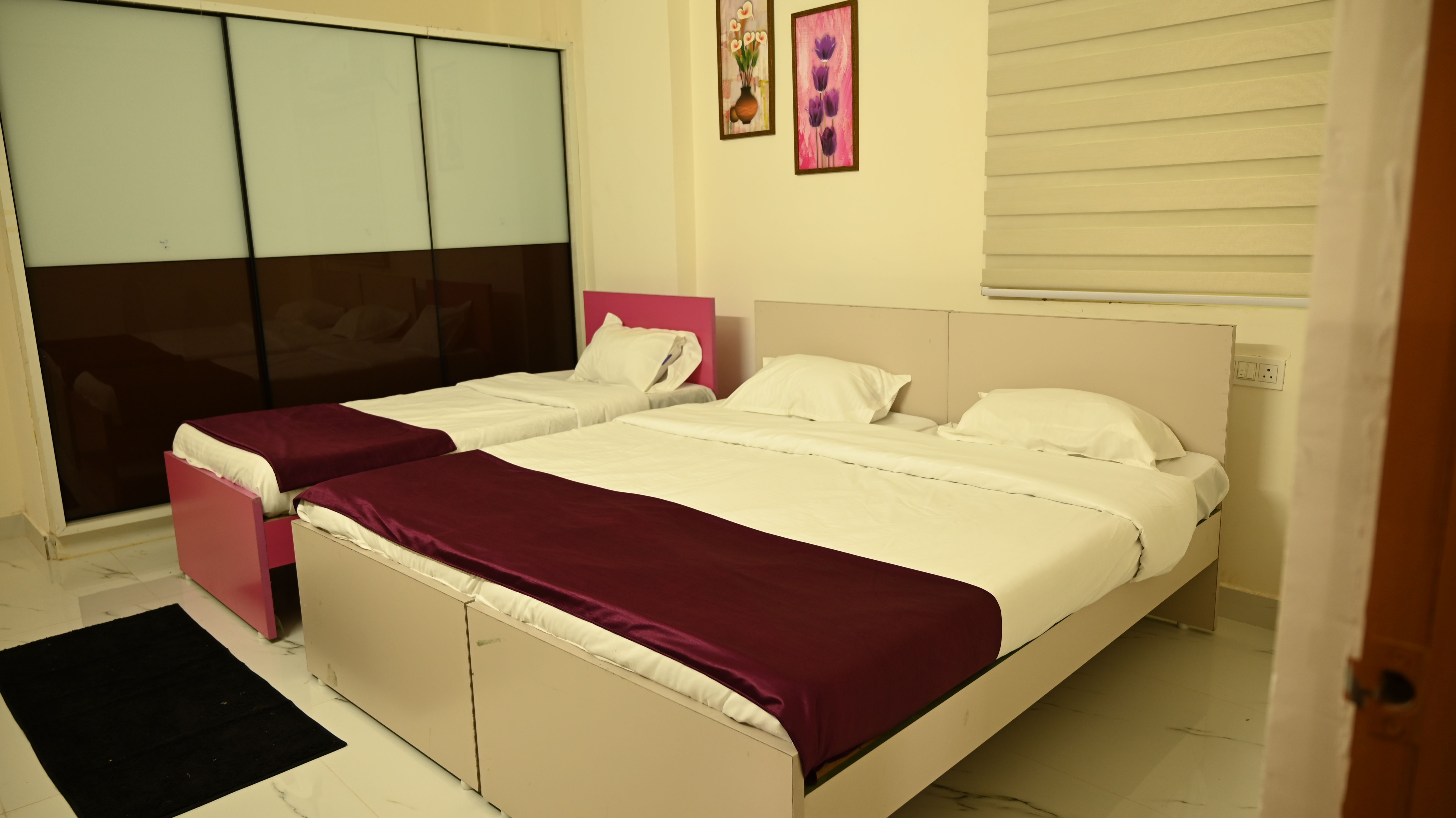 Triple Bed Room